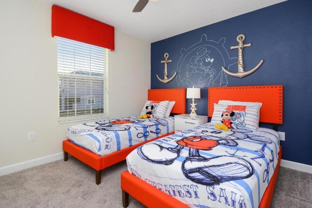 Wonderful Villas 18 Minutes Away From Disney! キシミー エクステリア 写真